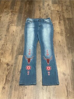 Flamingals Embroidered Floral & Bull Motif Wide-Leg Jeans — Blue